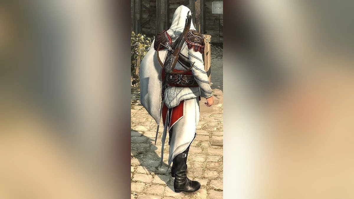 Assassin's Creed: Brotherhood — Укорочена спідниця біля обладунків Еціо