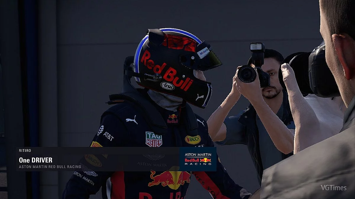F1 2018 — Шолом Red Bull для кар'єри