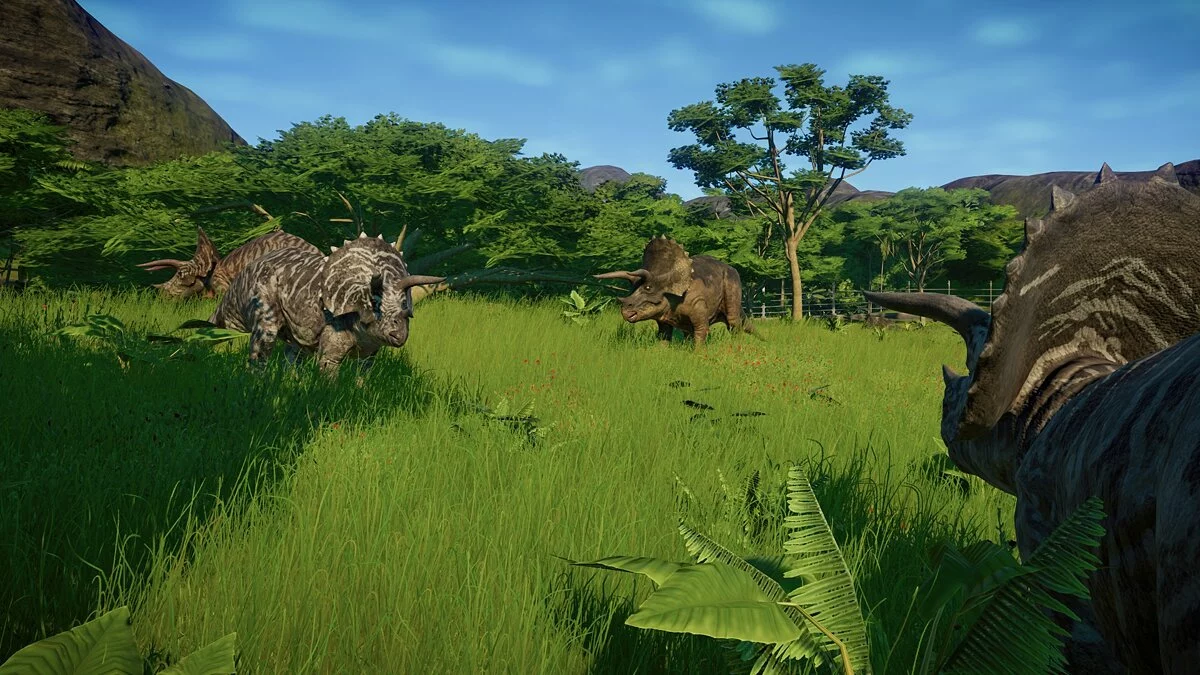 Jurassic World Evolution — Нова розмальовка трицератопсу