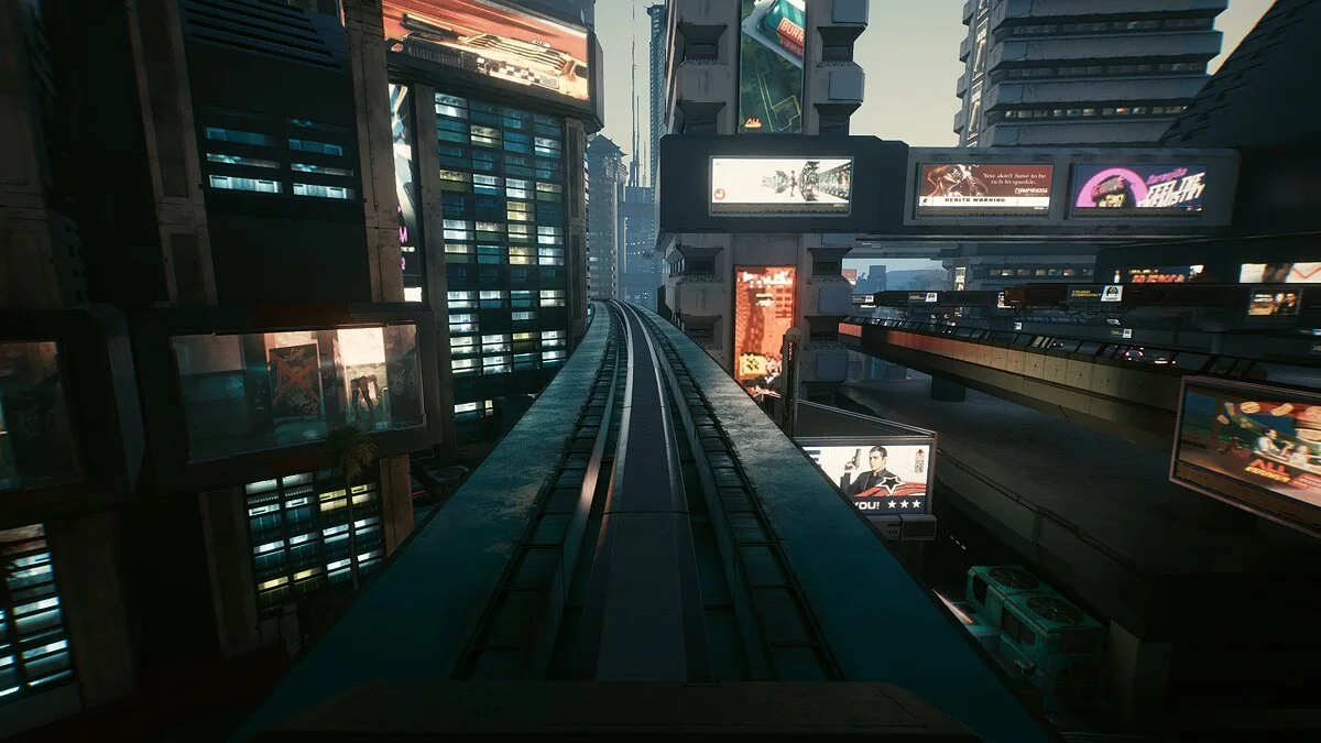 Cyberpunk 2077 — Ahorra en el techo del tren.