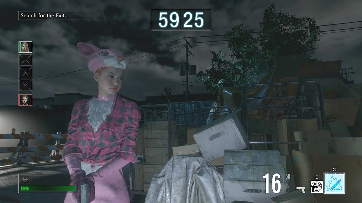 Resident Evil: Resistance — Бекка в костюмі зайчика