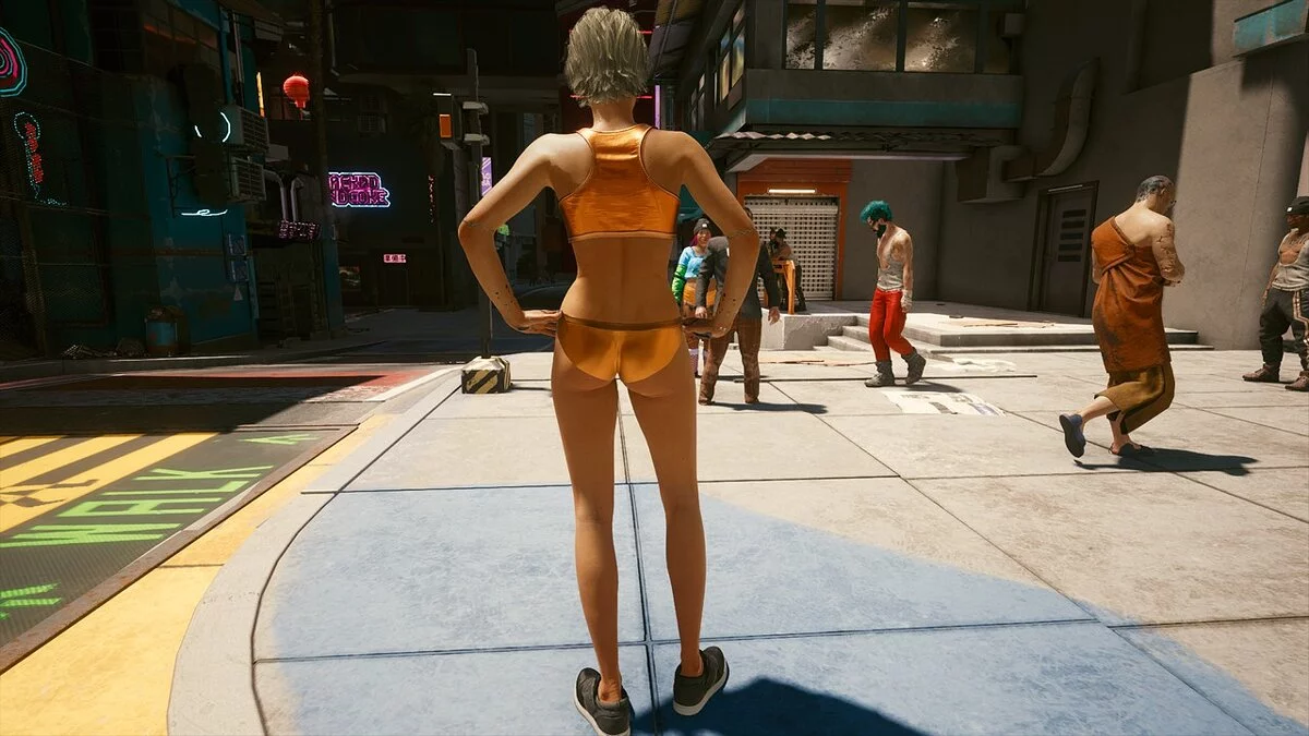 Cyberpunk 2077 — Спортивна майка та шорти