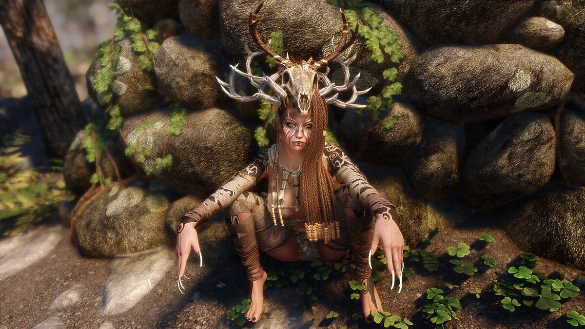 Elder Scrolls 5: Skyrim Special Edition — CBBE mashup with tribal witch costume