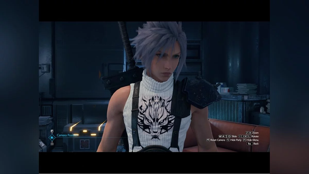 Final Fantasy VII Remake — Camisa blanca de Claude con estampado de lobo.