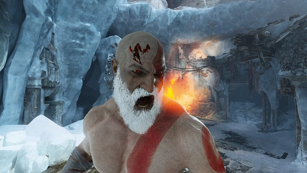 God of War — Тату на голове