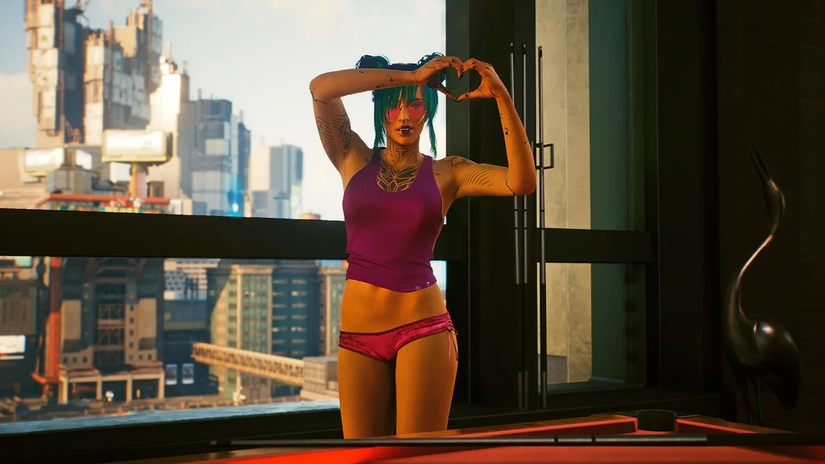 Cyberpunk 2077 — Дуже маленькі рожеві шорти