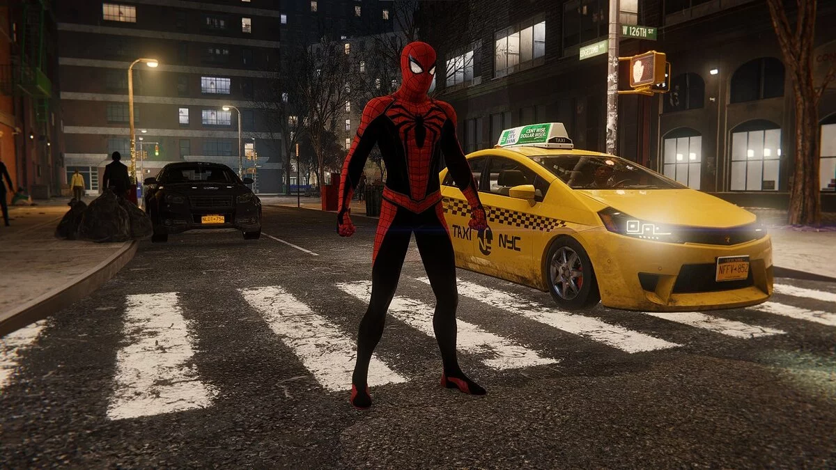 Marvel&#039;s Spider-Man Remastered — Mod de traje mejorado negro y rojo