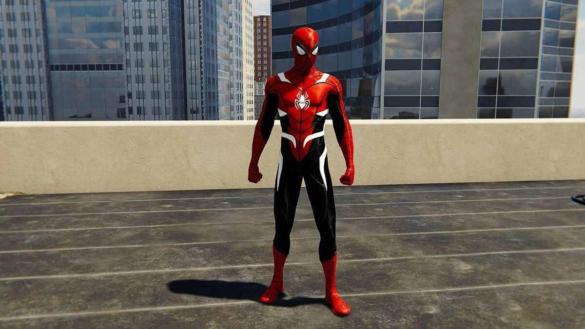 Marvel&#039;s Spider-Man Remastered — Traje de Secret Wars mejorado