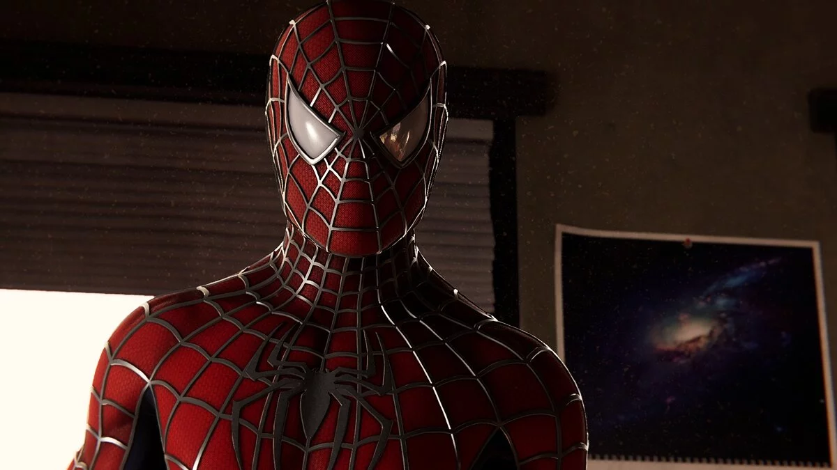 Marvel&#039;s Spider-Man Remastered — Juega todo el juego con el disfraz de Raimi.