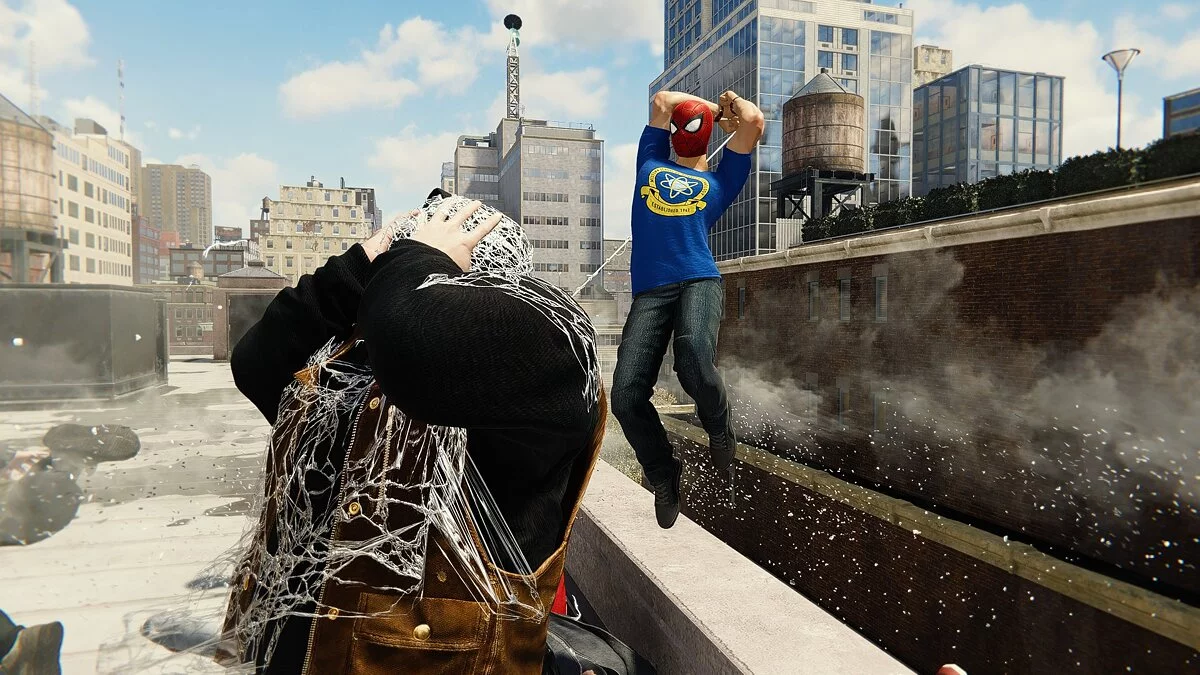 Marvel&#039;s Spider-Man Remastered — Футболка Школи Науки Мідтаун