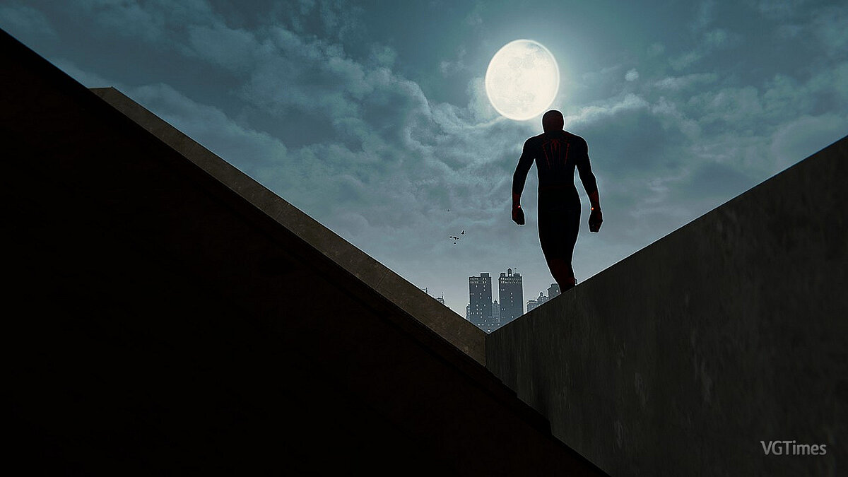 Marvel&#039;s Spider-Man Remastered — Moonlight is the new night sky