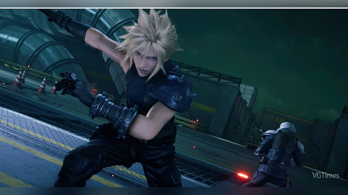 Final Fantasy VII Remake — Claude con pantalones nuevos