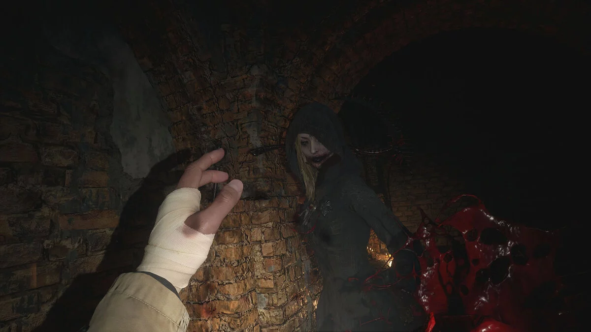 Resident Evil Village Gold Edition — Коса для дочок