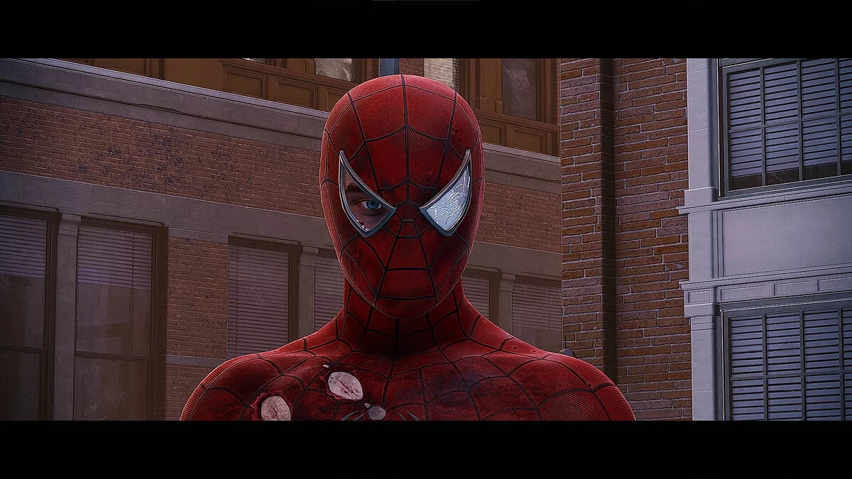 Marvel's Spider-Man Remastered — Класичний пошкоджений костюм