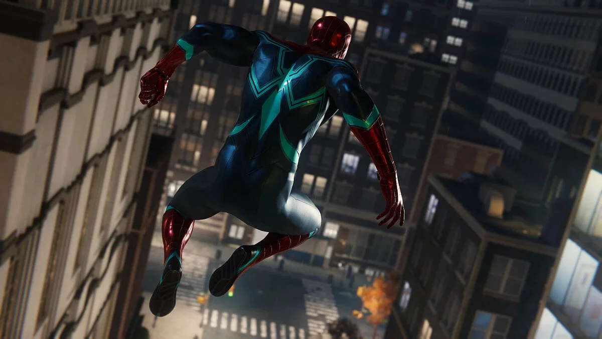 Marvel&#039;s Spider-Man Remastered — Güçlendirilmiş Kostüm