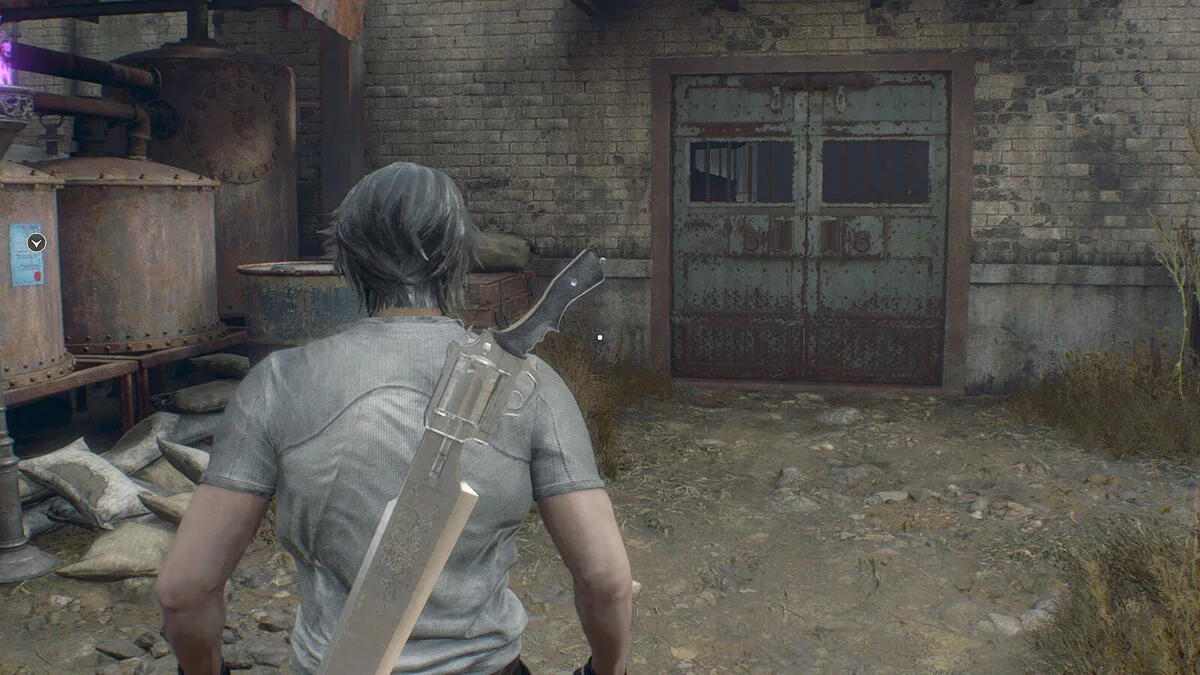 Resident Evil 4 Remake (2023) — Squall'un Kılıçlı Tabancası