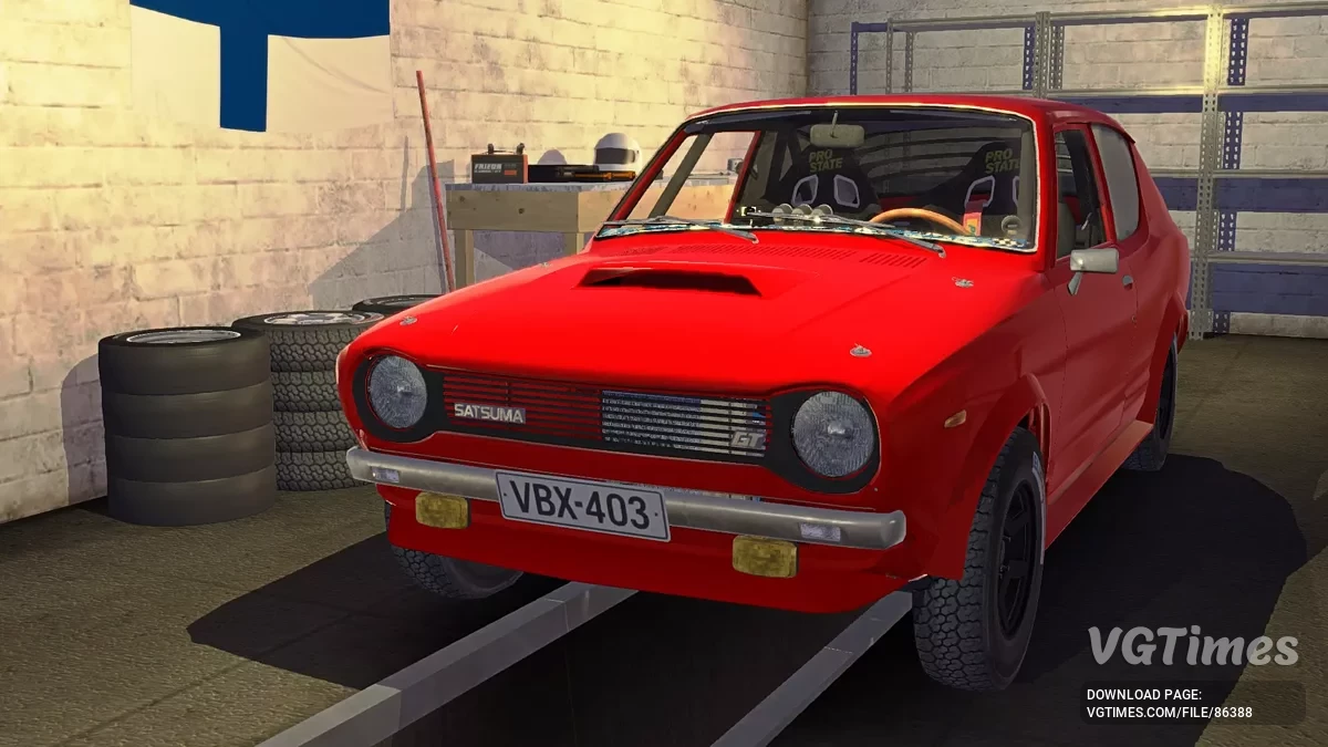 My Summer Car — Ралійна Сатсума червоного кольору