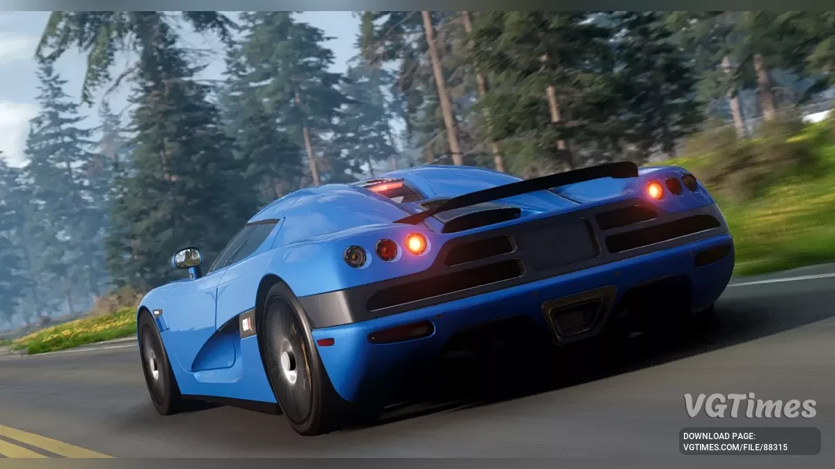 BeamNG.drive — Koenigsegg CCX yeni yamanın (0.37.x)