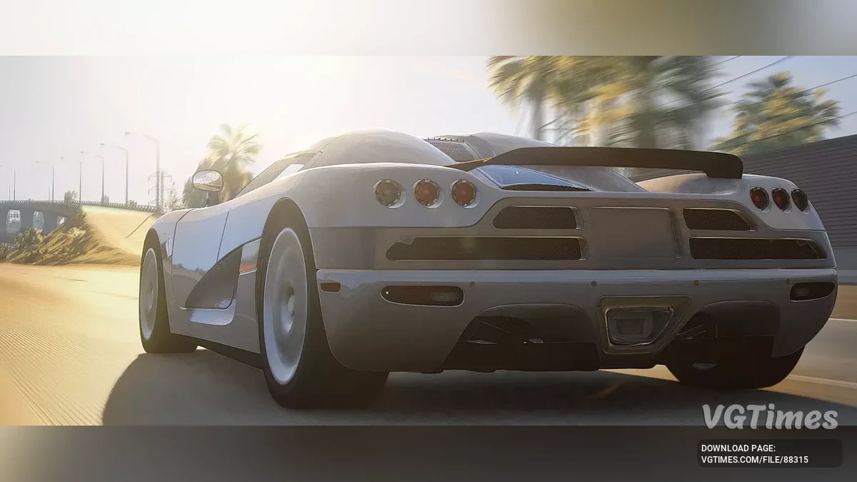 BeamNG.drive — Koenigsegg CCX yeni yamanın (0.37.x)