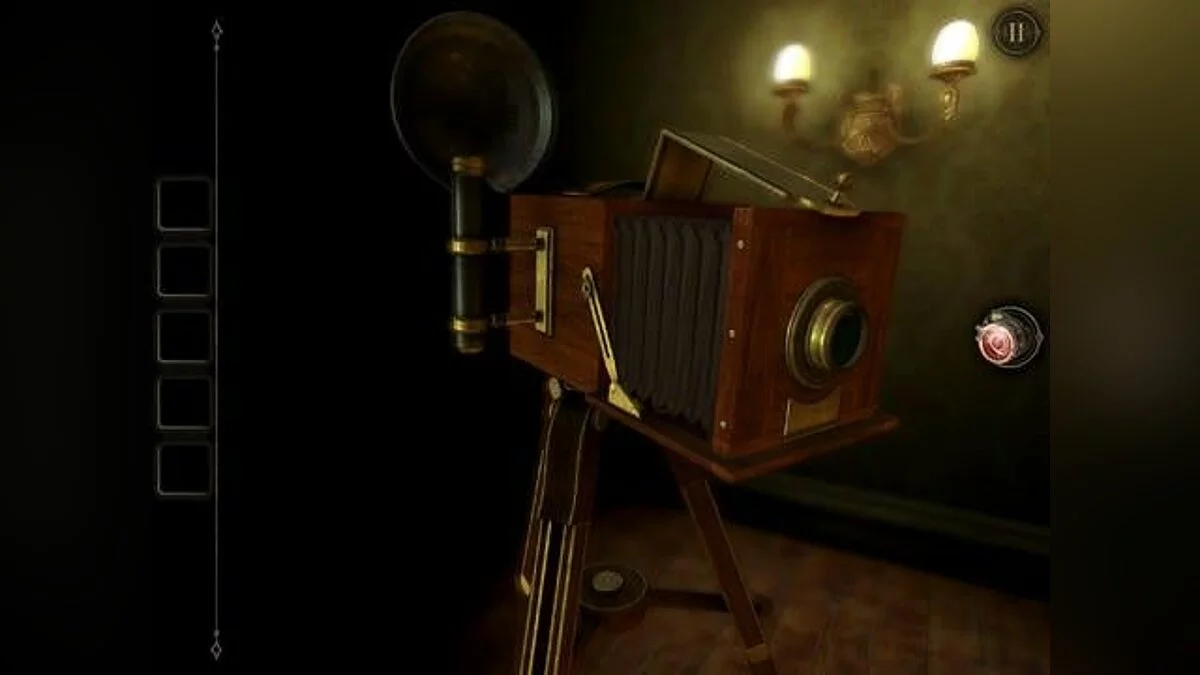 Screenshots from Room Two / Image 3