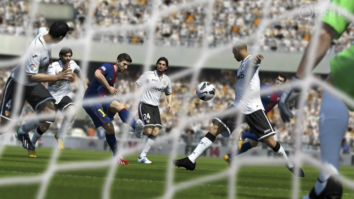 Screenshots from FIFA 14 / Image 28
