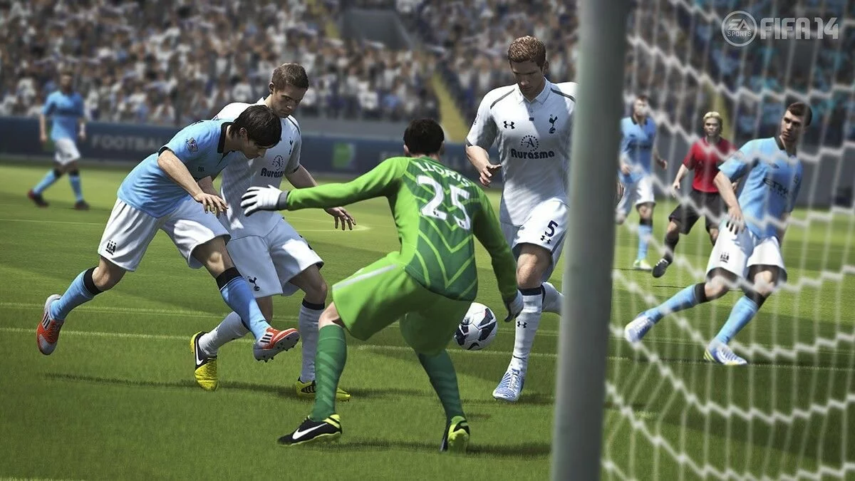 Screenshots from FIFA 14 / Image 36