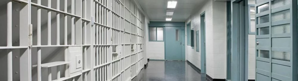TOP-6 - jeux, similaires à Prison Test