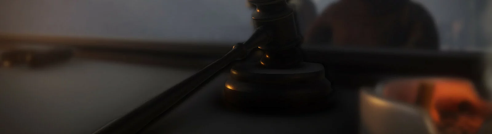 Kaufe Blind Justice günstig, Rabatte bis zu 90% 🏷️, Preisvergleich in verschiedenen Geschäften