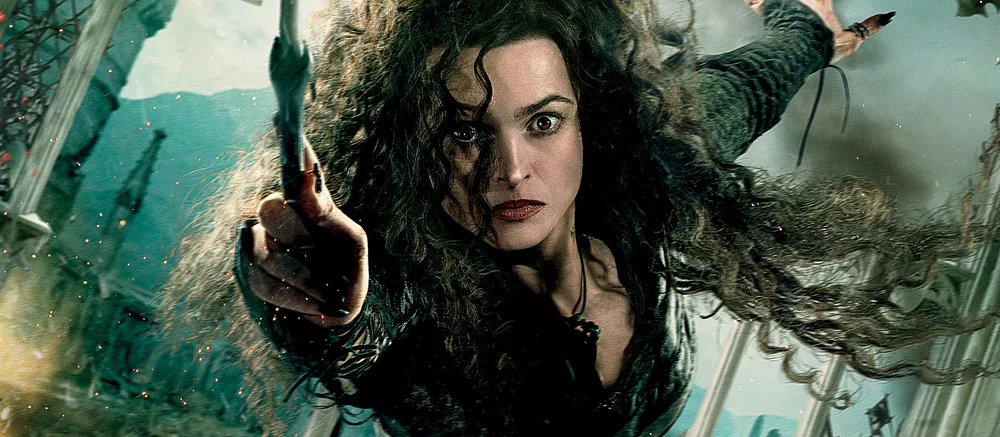 Модель перевтілилася в образ Беллатриси Лестранж з «Гаррі Поттера» і показала героїню в нижній білизні