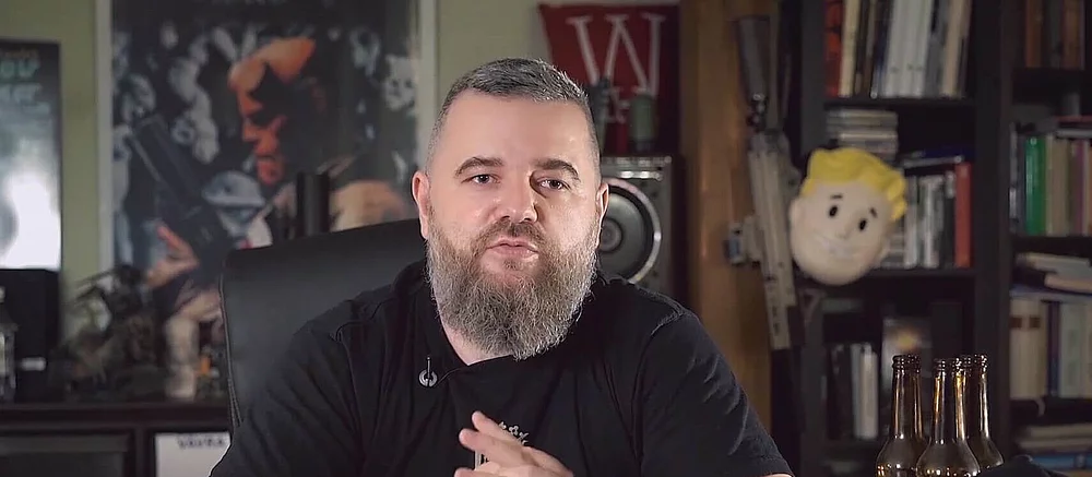 《王国：来临2》创作者丹尼尔·瓦夫拉批评负面评论