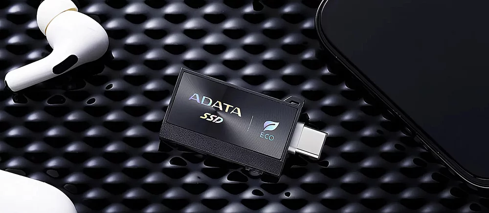 ADATA представила найменший SSD у світі з подвійним портом та екопокриттям