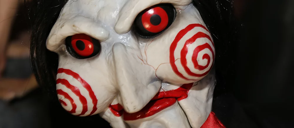 «Гра ніколи не закінчується» — Lionsgate прибрала «Пилу 11» з релізного календаря, але у франшизи все ж є майбутнє