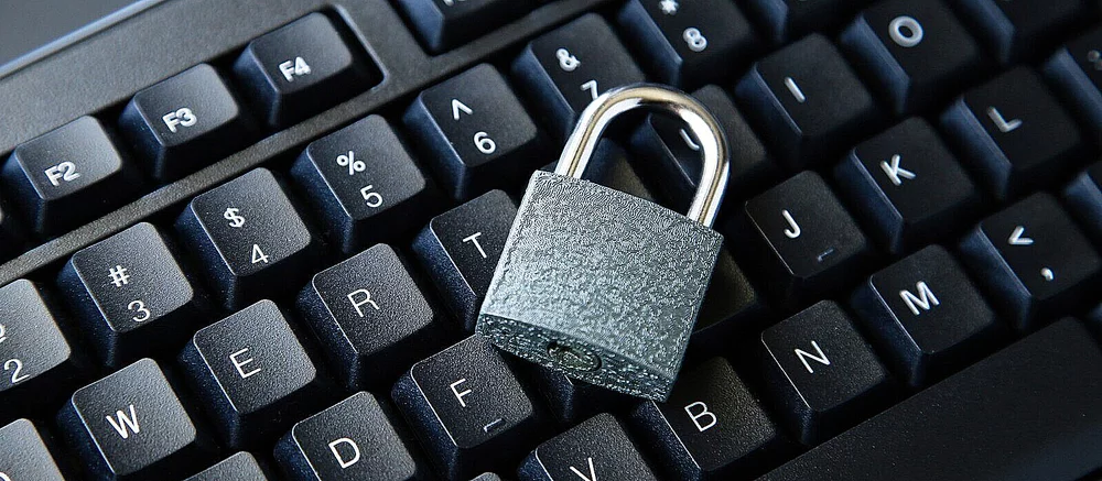 Іноземні хостинги під загрозою: РКН планує блокування