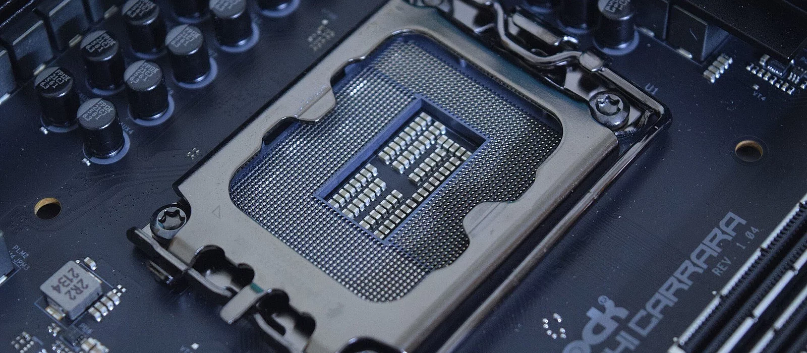Intel cambiará a un nuevo zócalo de CPU en 2026