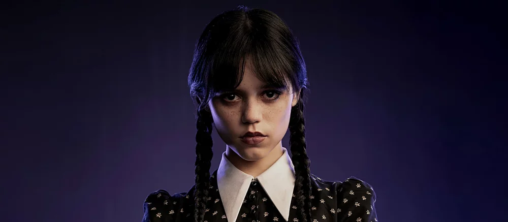 Lebih Tua, Lebih Berani Rabu — Jenna Ortega Menghiasi Poster Baru Menjelang Rilis Teaser Musim 2
