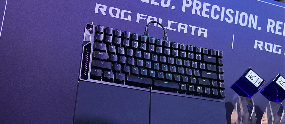 ASUS показала клавіатуру з магнітними перемикачами та висувним дизайном