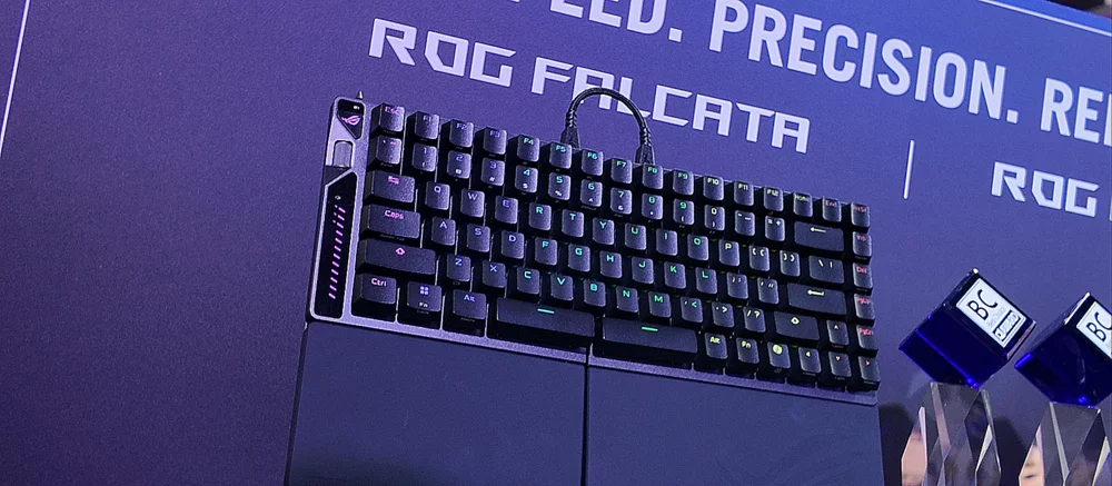 ASUS Revela Teclado de Design Dividido com Interruptores Magnéticos na Computex 2025