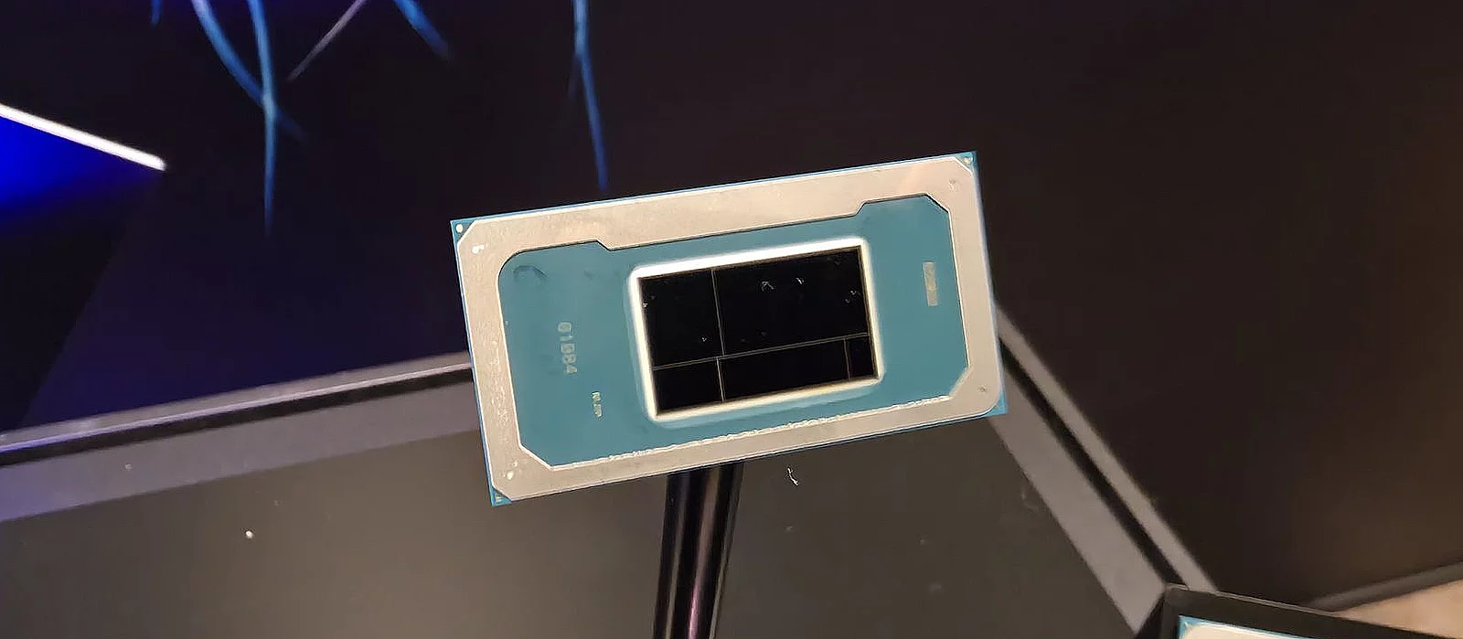 Intel presenta prototipos funcionales de CPU Panther Lake — Lanzamiento programado para principios de 2026
