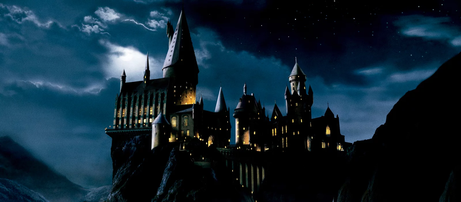 Construcción del set del Gran Comedor de Hogwarts y el Callejón Diagon para la serie 'Harry Potter' de HBO filtrada en línea