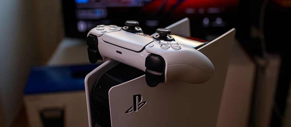 Sony raportuje, że wysłano 77,8 miliona jednostek PS5