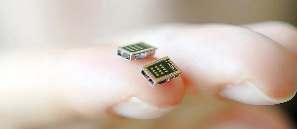 Японські вчені створили транзистори з оксиду індію-галлію, долаючи бар'єри кремнію