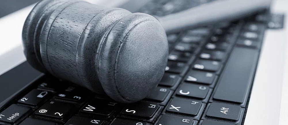 У Росії планують запровадити штрафи за пошук заборонених матеріалів у мережі