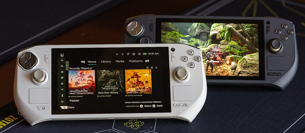 На Gamescom показали портативку Zotac Zone Pro на Manjaro Linux