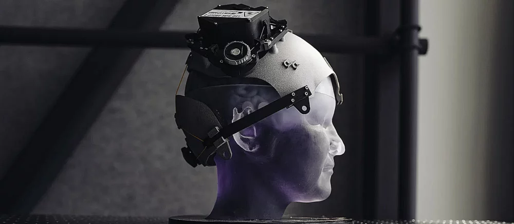 Стартап Alterego представив інтерфейс для беззвучного управління технікою силою думки