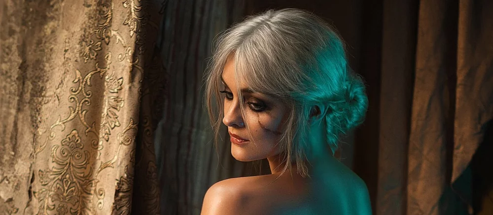 Дівчина в образі Цири відтворила ту саму сцену в бані з The Witcher 3