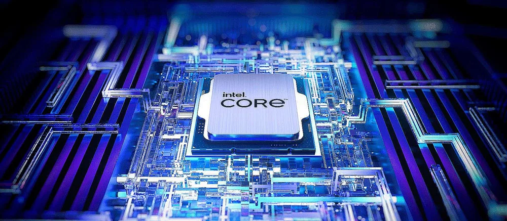 Intel анонсувала свої перші процесори з 3D-кешем