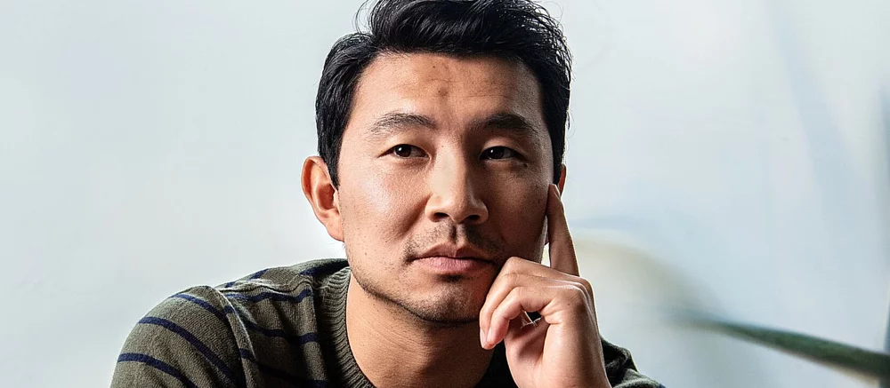 Marvel yıldızı Simu Liu, en sevdiği 10 oyunu paylaşıyor — Dragon Age, Mass Effect ve Diablo 2 dahil.