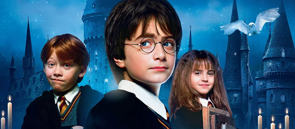 На свіжих фото з зйомок нового «Гаррі Поттера» показали культовий Косий провулок