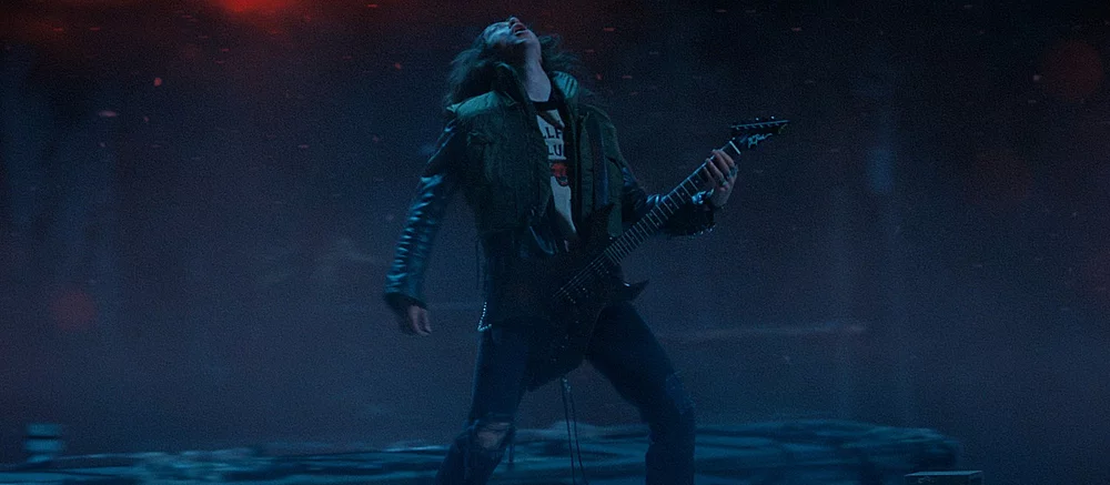 «RIP. Він повністю під землею»: шоуранери «Дуже дивних справ» підтвердили, що Едді Менсон не повернеться в 5 сезоні