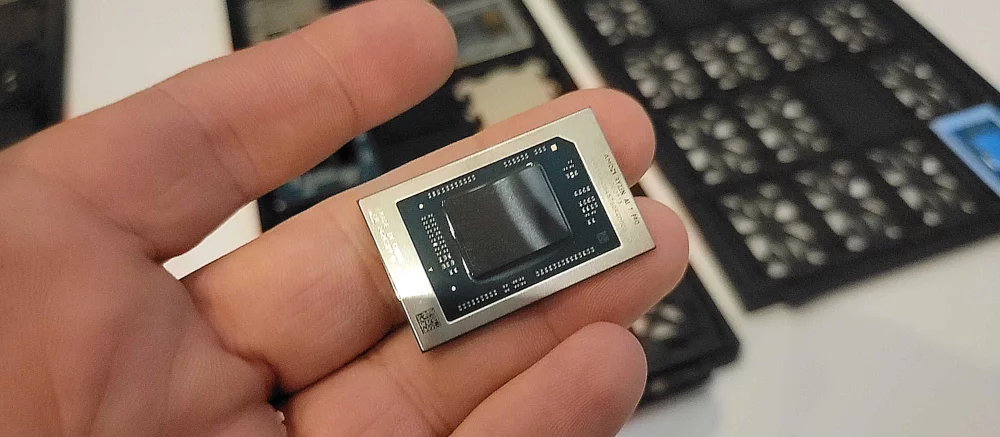 Prosesor Hibrida AMD Baru dengan Grafik Kuat Terlihat di Basis Data Uji PassMark